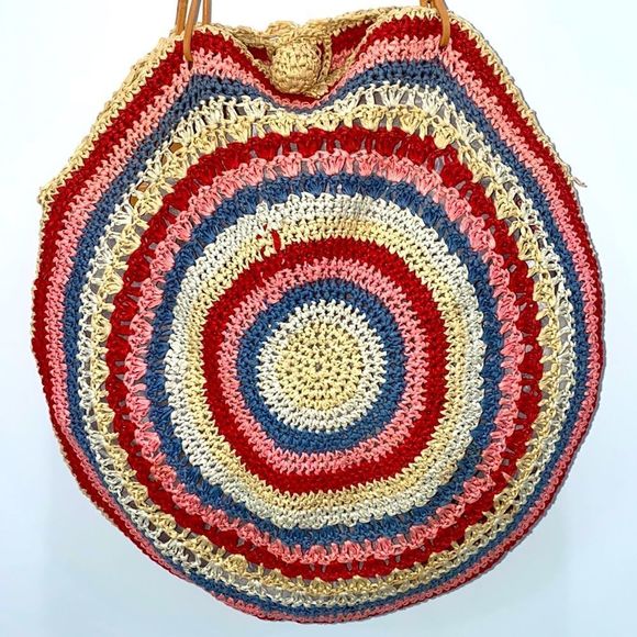 DKNY Circle Woven Boho Style Shoulder Bag - Picture 3 of 13